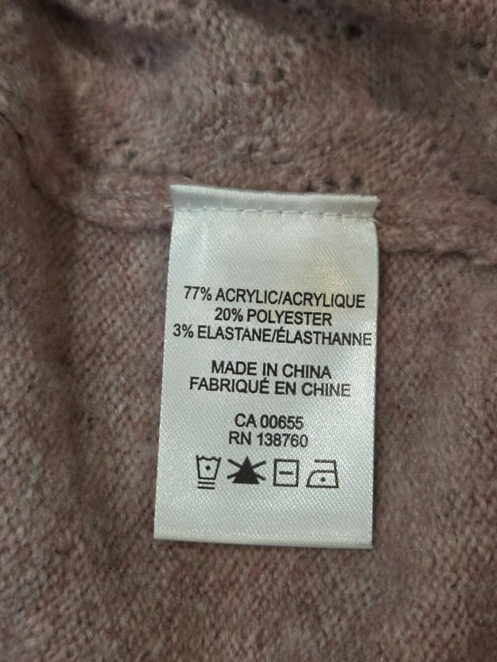 V-Neck Pink Sweater - Picture 7 of 7